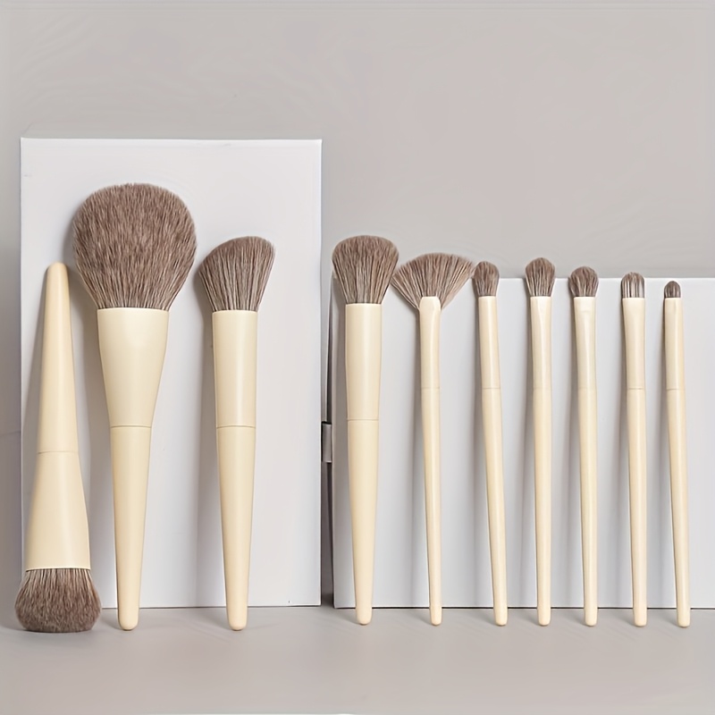 Image of 10pcs Hypoallergenic Powder/ Foundation/ Blush/ Eyeshadow/ Highlighter Brush Set - Soft Nylon Bristles & Shape For Skin, Suitable For Types, Travel-friendly Makeup Sponges (10pcs)