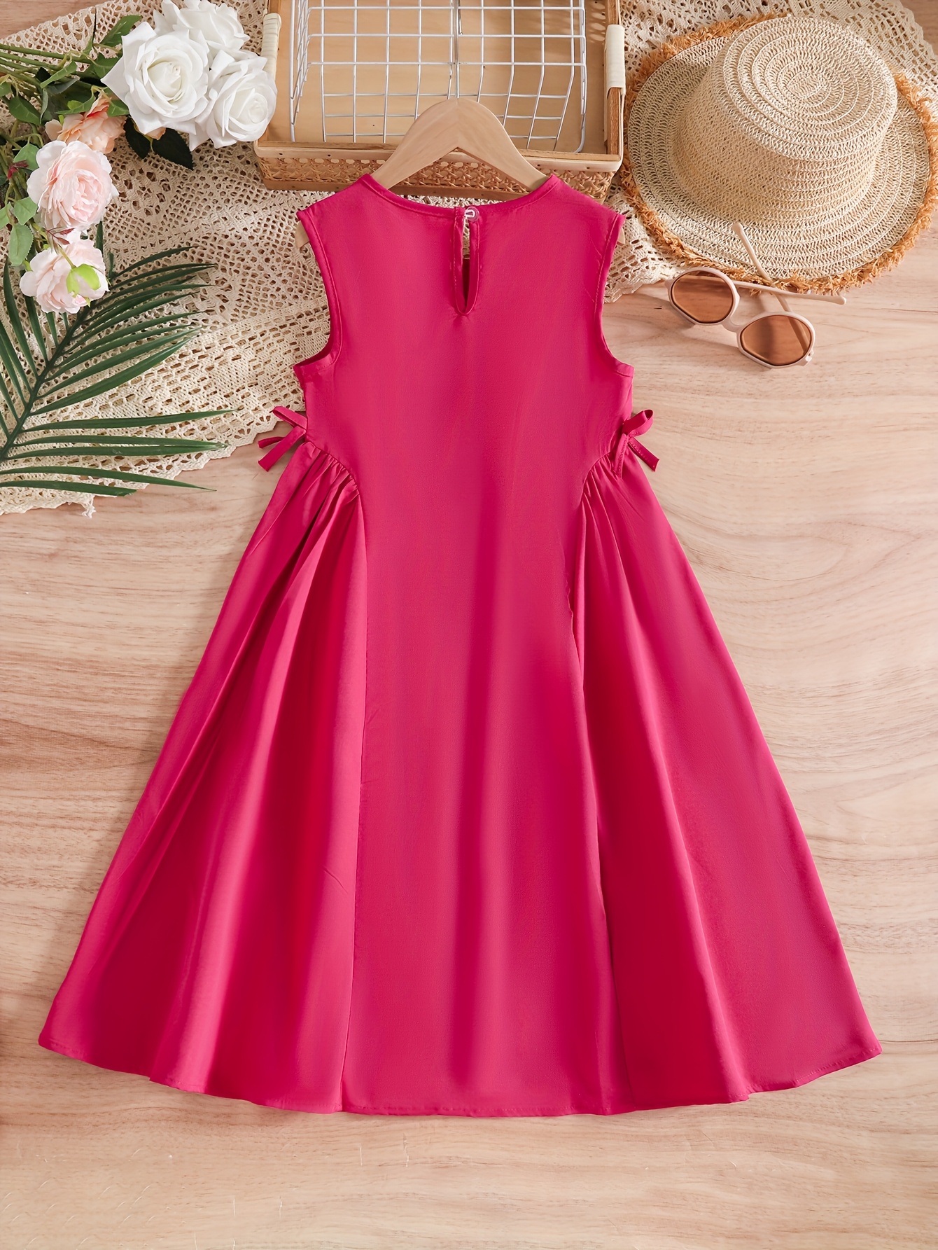 Summer New Arrival Pink Sleeveless Dress with Large Floral Applique & Bow, Korean Style Knee-Length Casual Dress for Girls, Cute and Stylish, Perfect for Outdoor