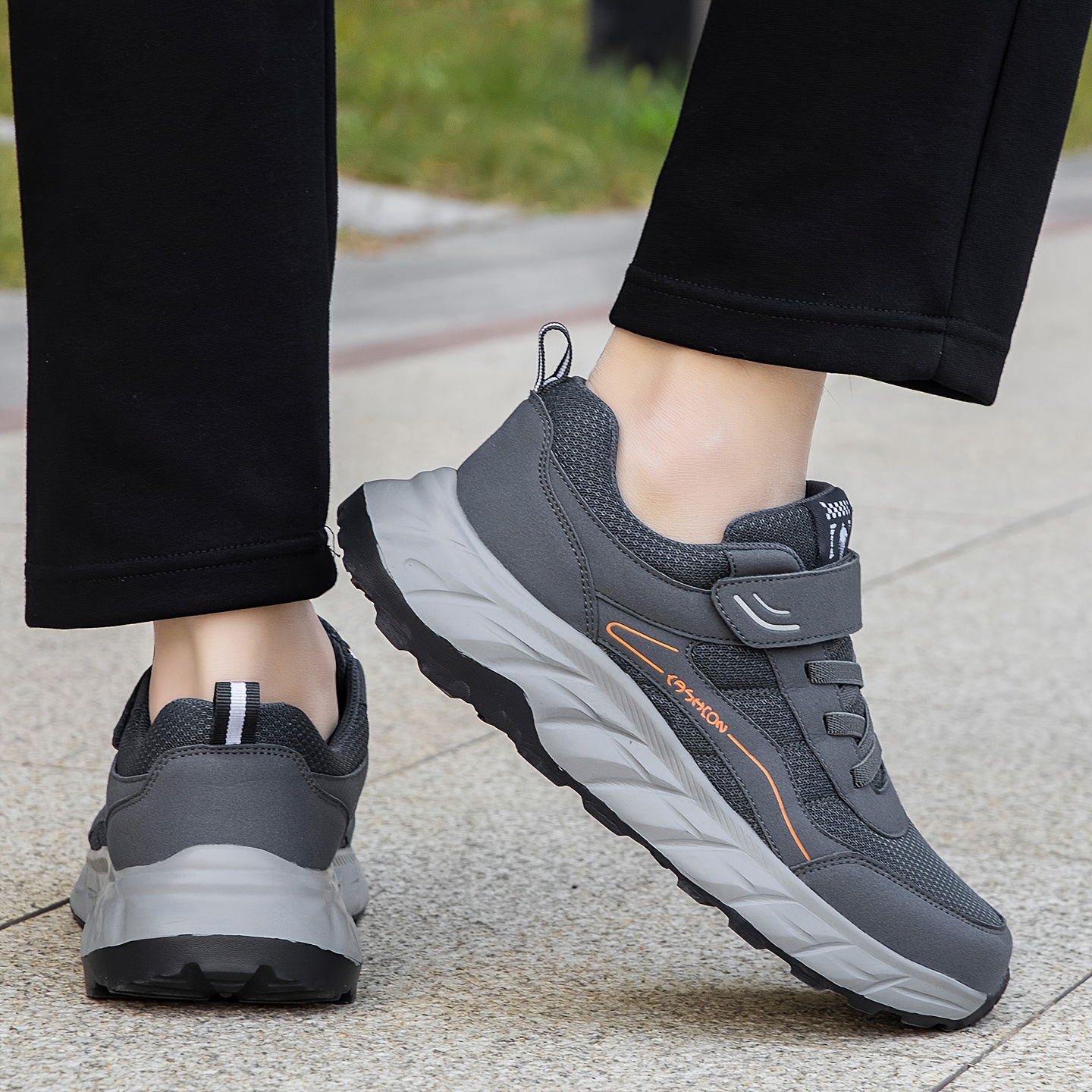 Men's Casual Sneakers, Plus Size, Thick Sole, Anti-Slip, Lightweight and Easy to Wear