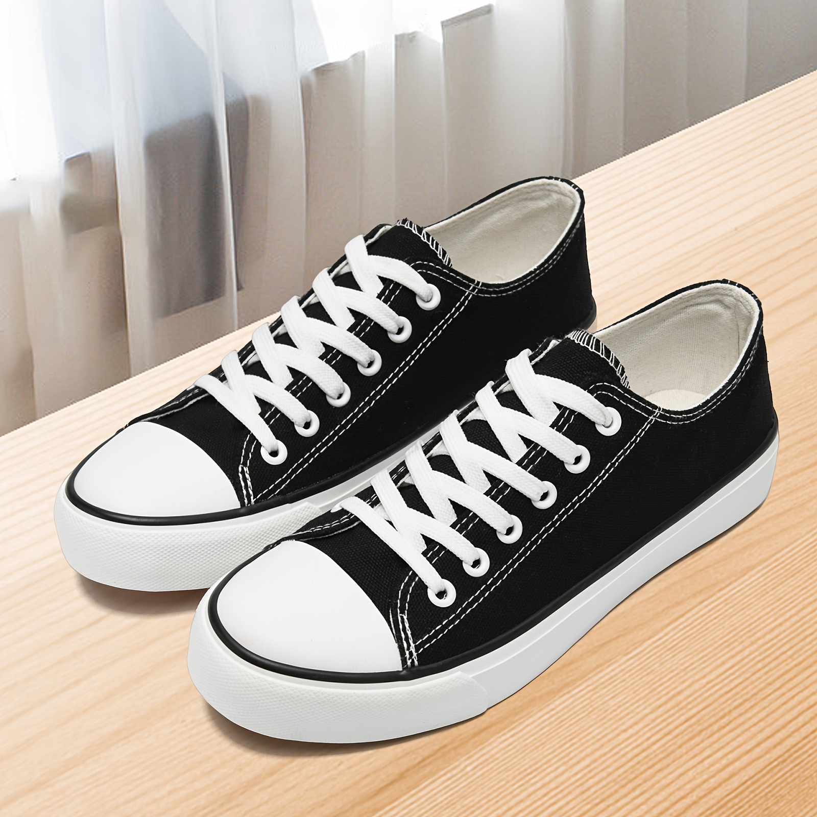 classic mens fashion canvas shoes skateboard sneakers casual  display picture 3