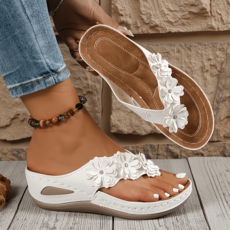 womens sports sandals fashion flip flops casual open toe flat sandals with floral decorations comfortable pu sole   wear standard fit