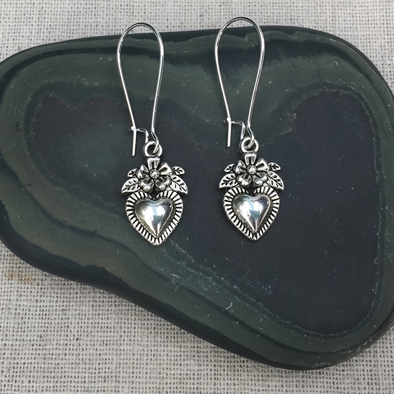 Women's Vintage Unique Silvery Heart Drop Earrings