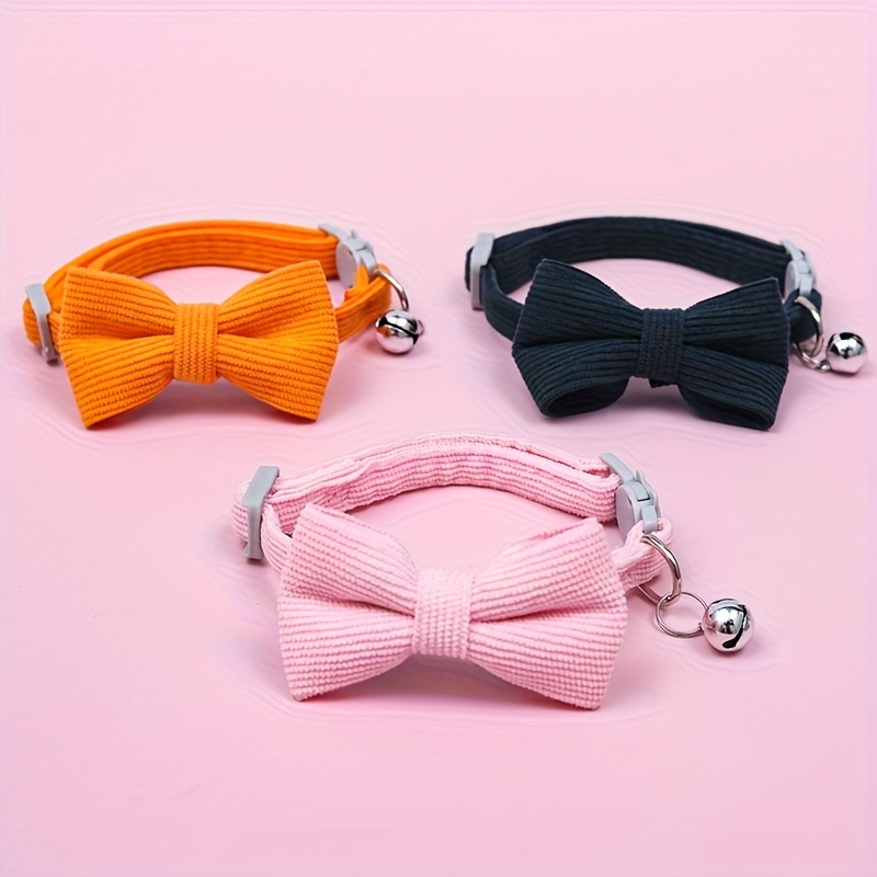 a removable bow tie corduroy cat collar suitable for small cats with adjustable size Product details 9