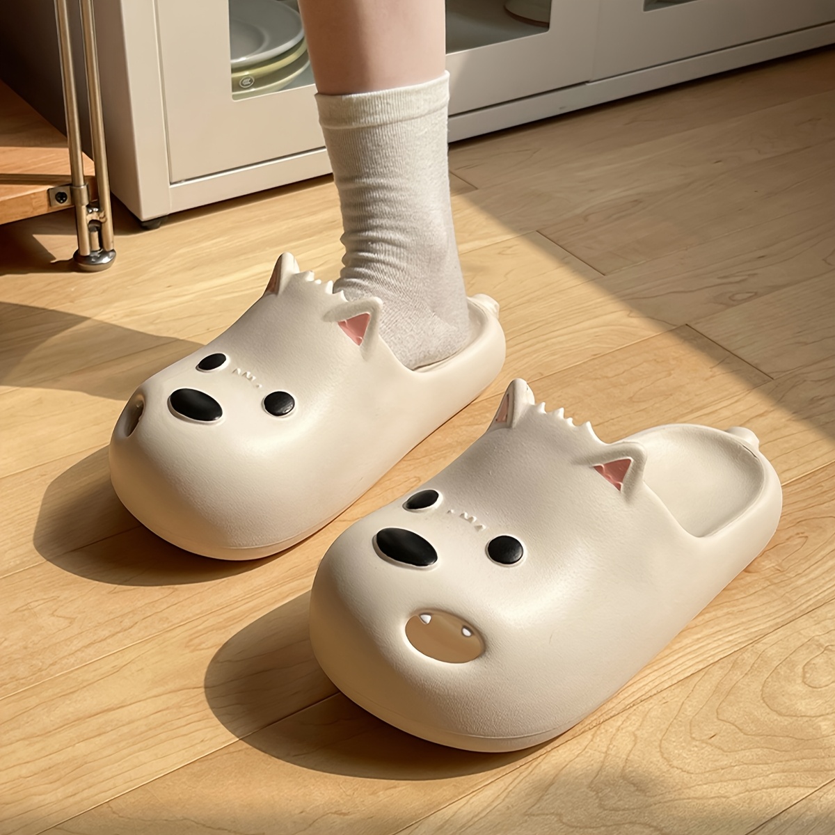 TEMU 夏用キャラクターアウトドアレディーススリッパ、かわいい子犬型クローズドトゥスリッパ、おしゃれなフォームメンズビーチシューズ、レディースシューズ