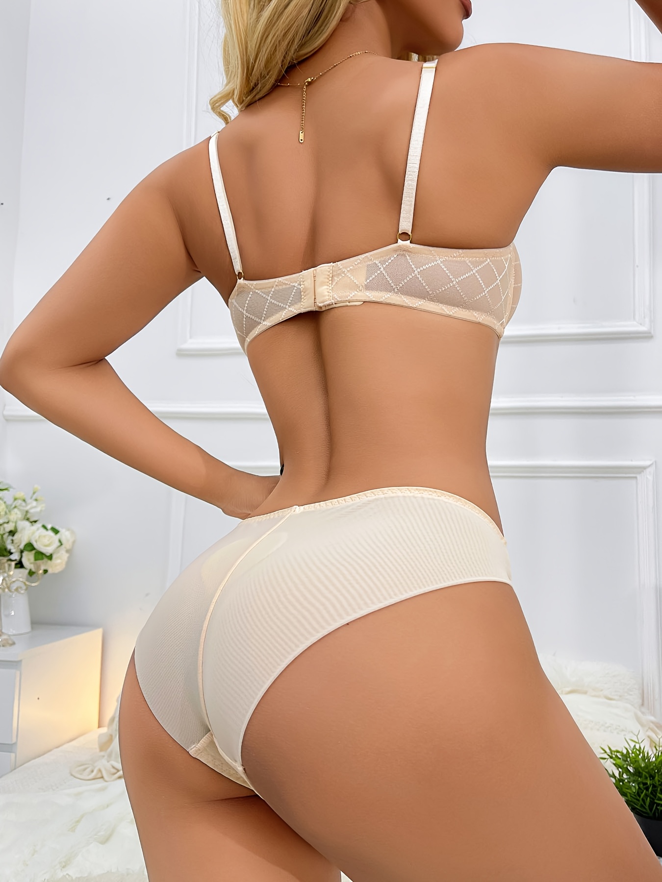 Thickened Gathering Women's Fashion Grid Sexy Underwear Female Top Thin Bottom Thick Soft Steel Ring Gathering Lift Chest Anti-Sagging Bra Set