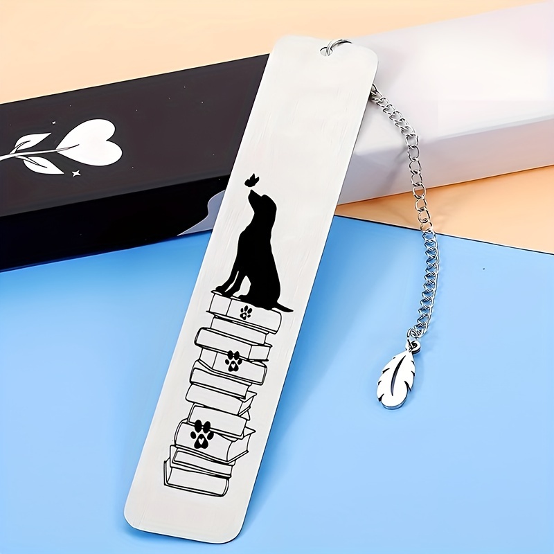 Stainless Steel Bookmark With Chain, Engraved Cartoon Dog & Stack Of Books Design, Ideal For , Teacher Appreciation, And Student Gifts
