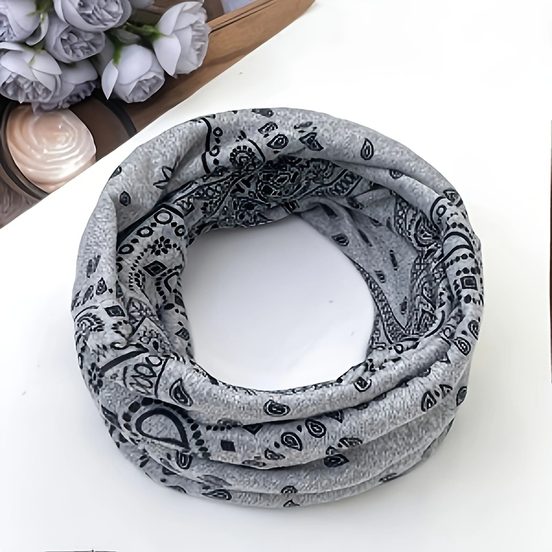 TEMU This Scarf Draws Inspiration From Vintage Paisley Patterns, Utilizing High-density Printing Technology To Combine Classic Paisley With Geometric