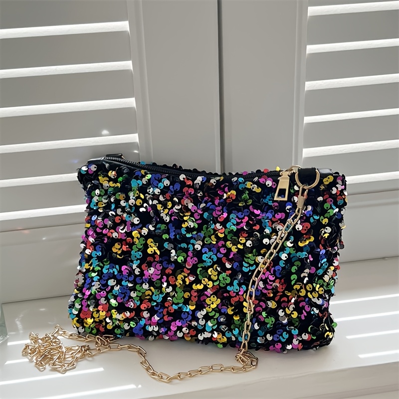 E-shop Moderne PVC-Umhängetasche für Damen, leichtes Streetstyle-Schultertasche mit Metallkette, lässiger Reißverschluss, Polyester-Aufschlag, ohne
