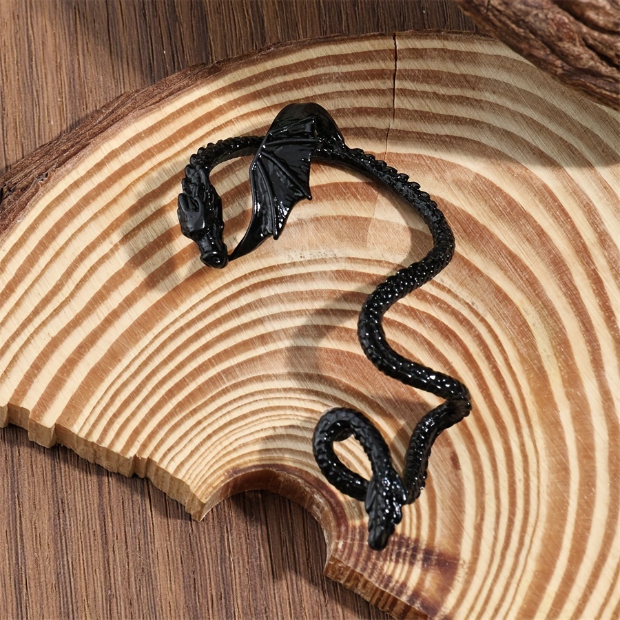 Vintage Punk Alloy Flying Dragon Earrings