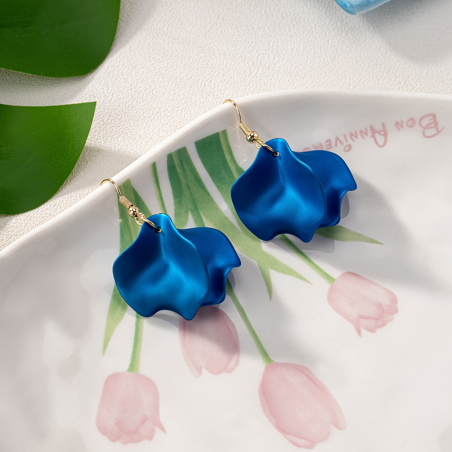 Colorful Boho Acrylic Petal Dangle Earrings for Daily Wear