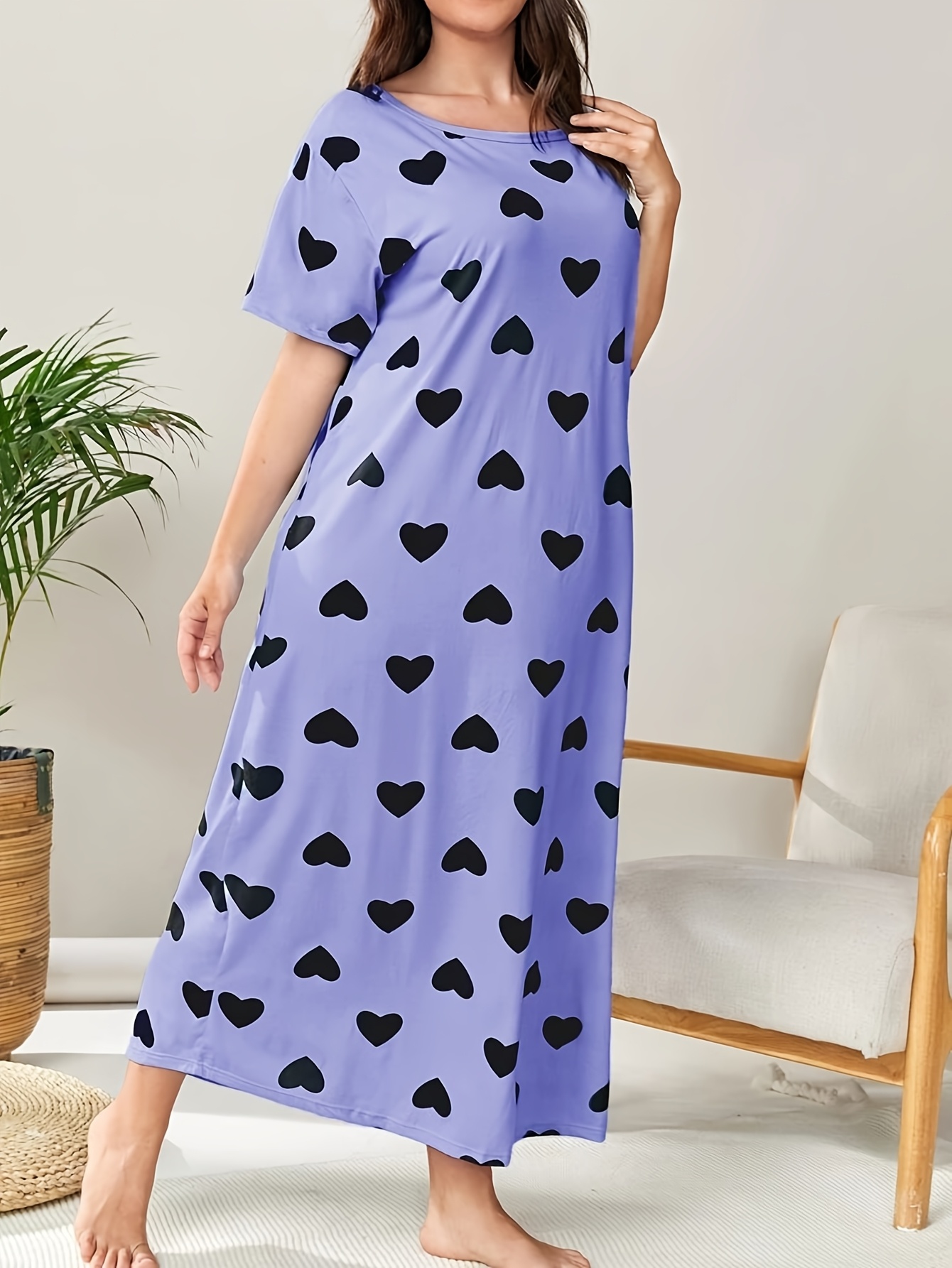 Women's Plus Casual Sleep Dress, Plus Size Heart Print Short Sleeve Crew Neck Nightdress