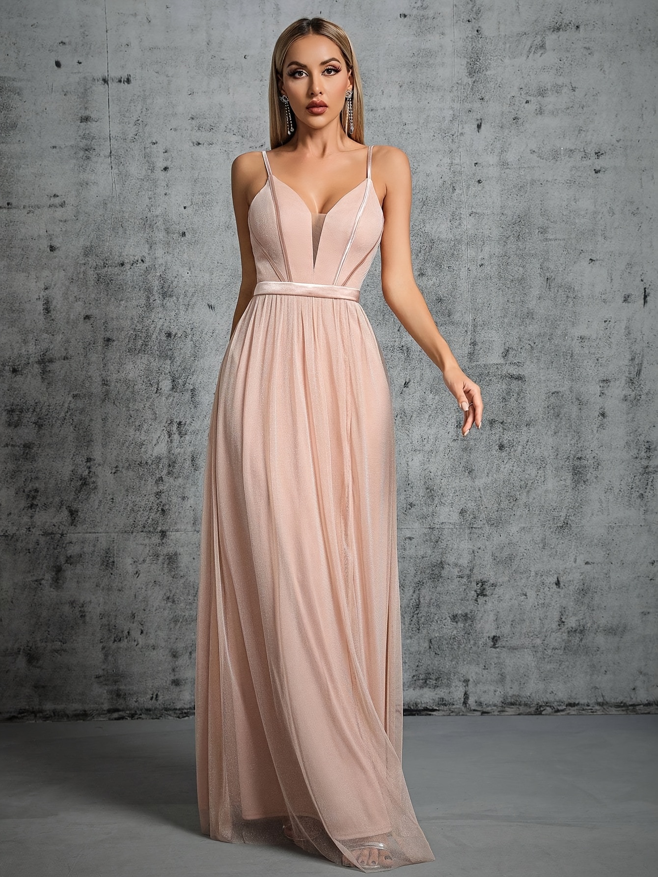 deep v backless dress bra My fave Fashion Tricks to Wearing Backless and Strapless Bra