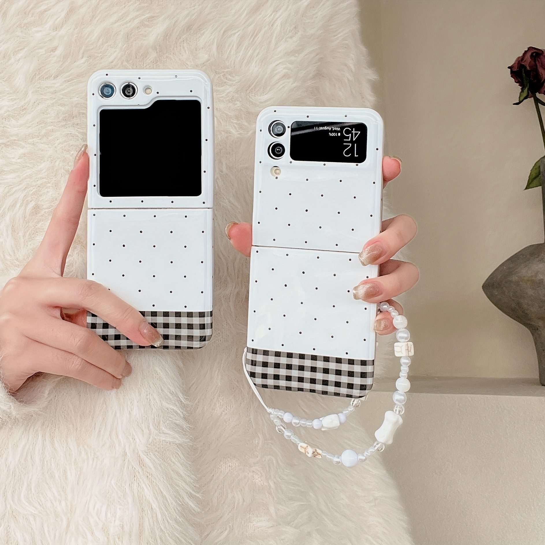 

White Bottom Black Polka Dot Black Plaid Mobile Phone Fall Protection Case Suitable For Samsung Folding Screen Z Flip 3/z Flip 4/z Flip 5