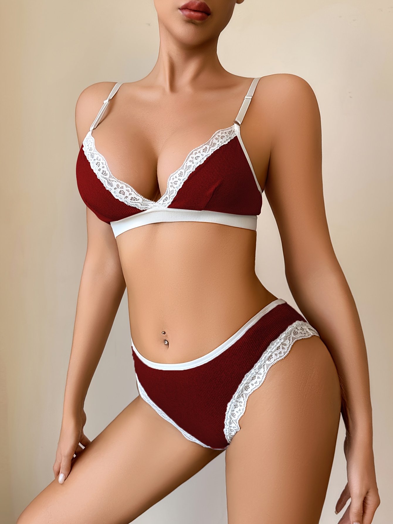 8-delige dames-bh-set, elegant Frans kantontwerp, gerimpeld en comfortabel push-up onderhemd, laag uitgesneden driehoekslipjes, ademende en sneldrogende geribbelde stof, damesondergoed en slipjes