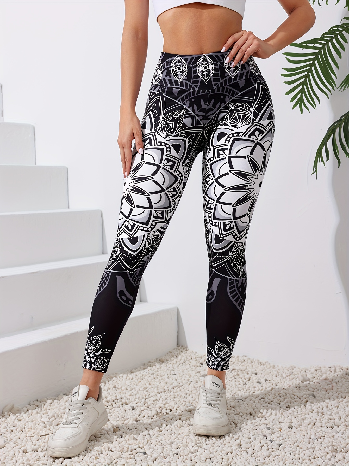 Damen Sportweste Mit Pfauenblumen-Muster – Atmungsaktiv, Für Yoga & Fitness, Mit Bustier