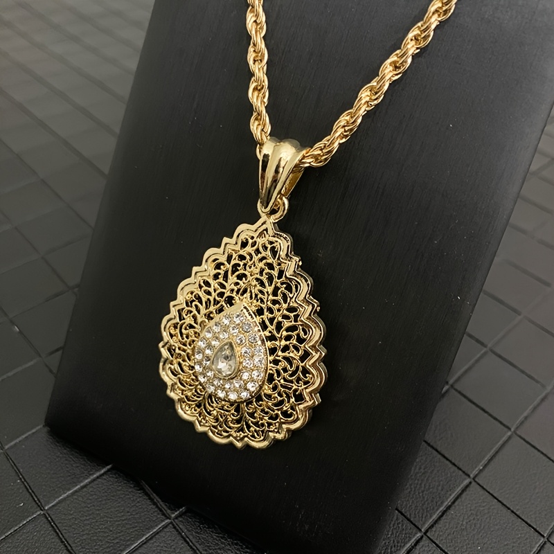 E-shop 1 Nahöstliche KC-Legierung Vintage Damenhalskette mit Aussparungen eingelegten Strasssteinen, geeignet für - Hochzeitskleidung,