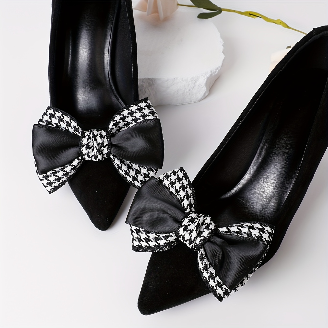 

Black And White Houndstooth Handmade Shoe Clips Decoration, Detachable Bow Charms For Fashionable Heels And Flats, Double Pack - Polyester Material