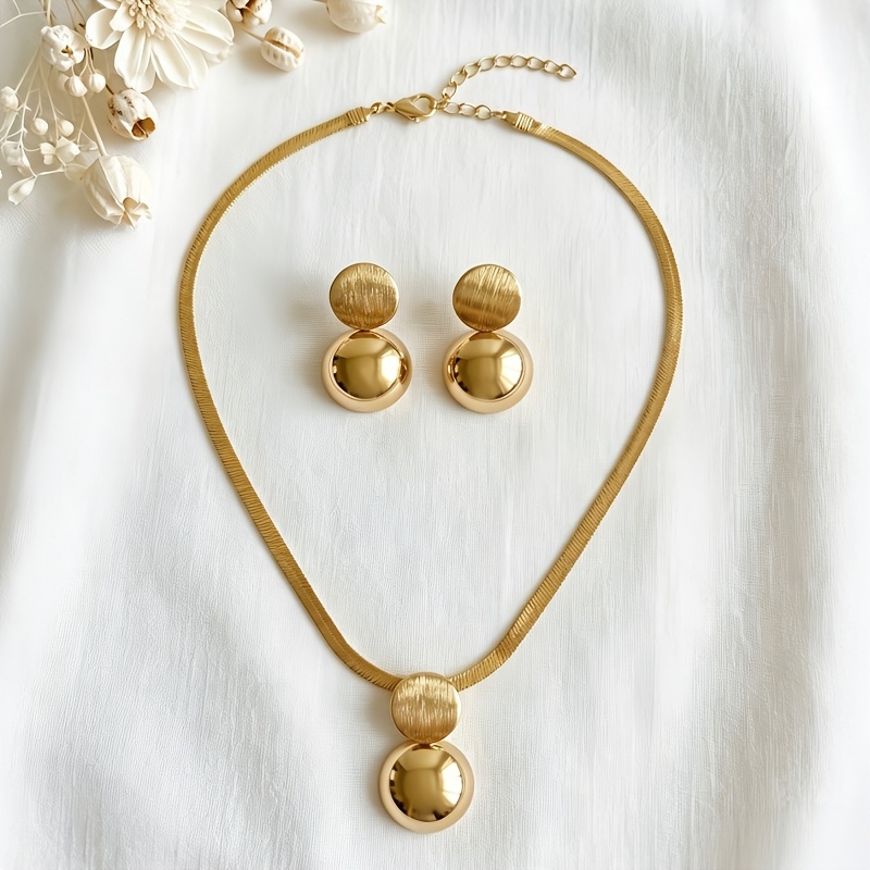 TEMU 2pcs Set Golden Snake Bone Chain Pendant Necklace And Stud Earrings, Light , Mirror-polished Layered Design, Suitable For Women A Sense Of And