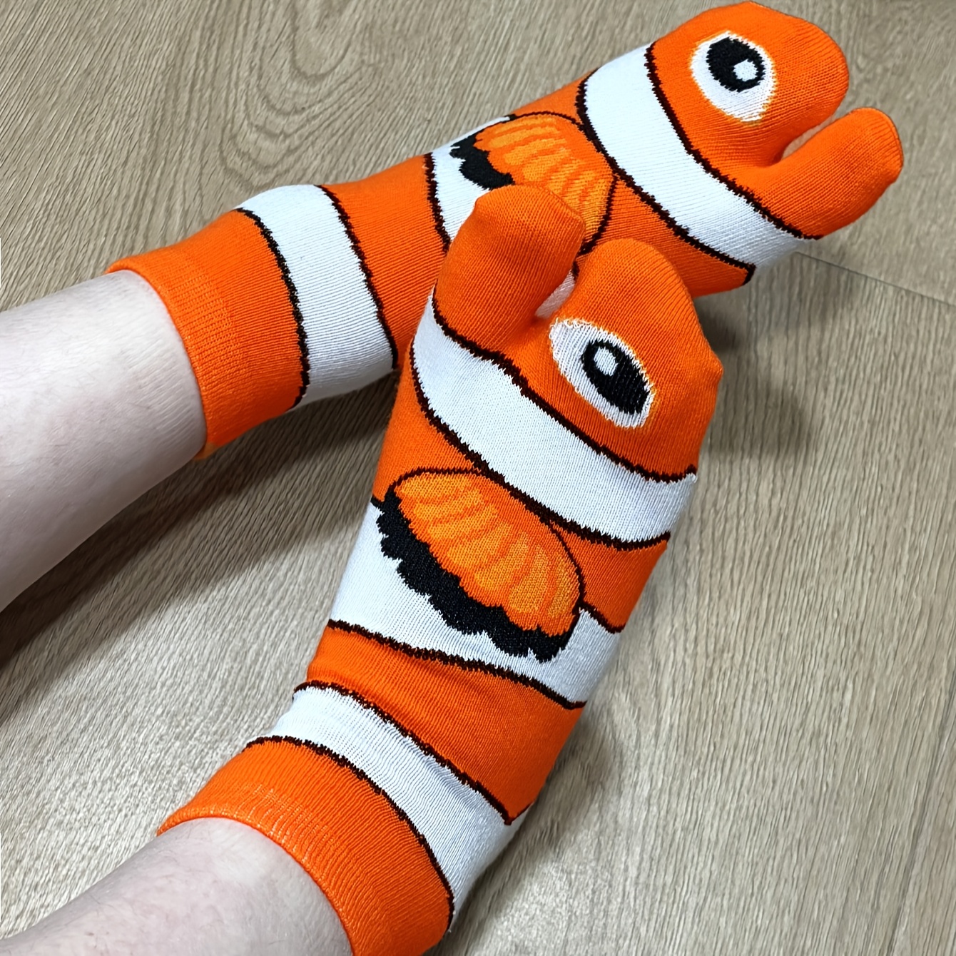 Of Fashionable Comfortable Orange Clownfish Pattern Open Toe Mid-calf Socks