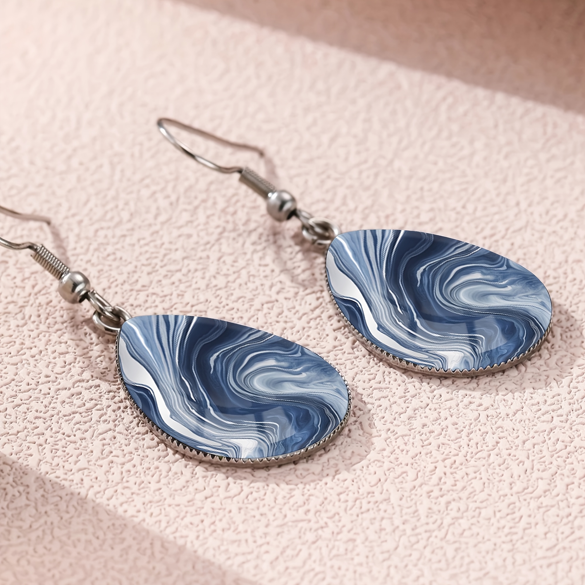Wave Swirl Patterned Teardrop Earrings, Classic Style for Women