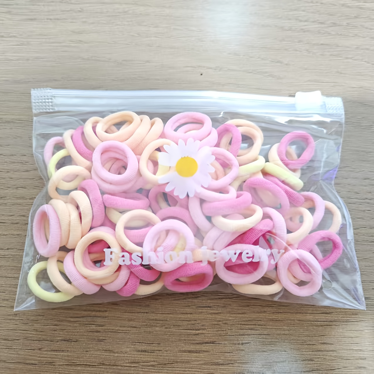 TEMU 50/100pcs 50 Small Daisy Bags, Gradient Towels, Hair Rings, Leather Bands, Hair Ponytails, And Colored Hair Bands