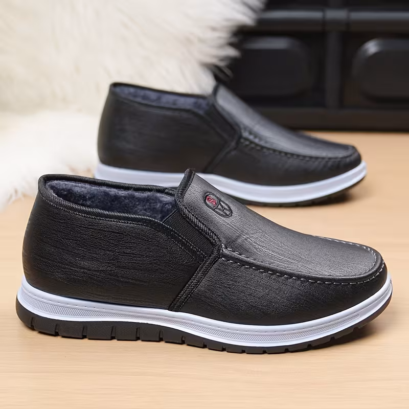 mens winter boots slip on ankle boots with a flat design black insulated footwear featuring thickened warm lining low heeled round toe non slip solid color minimalist style outdoor pvc sole hiking shoes Product details 14