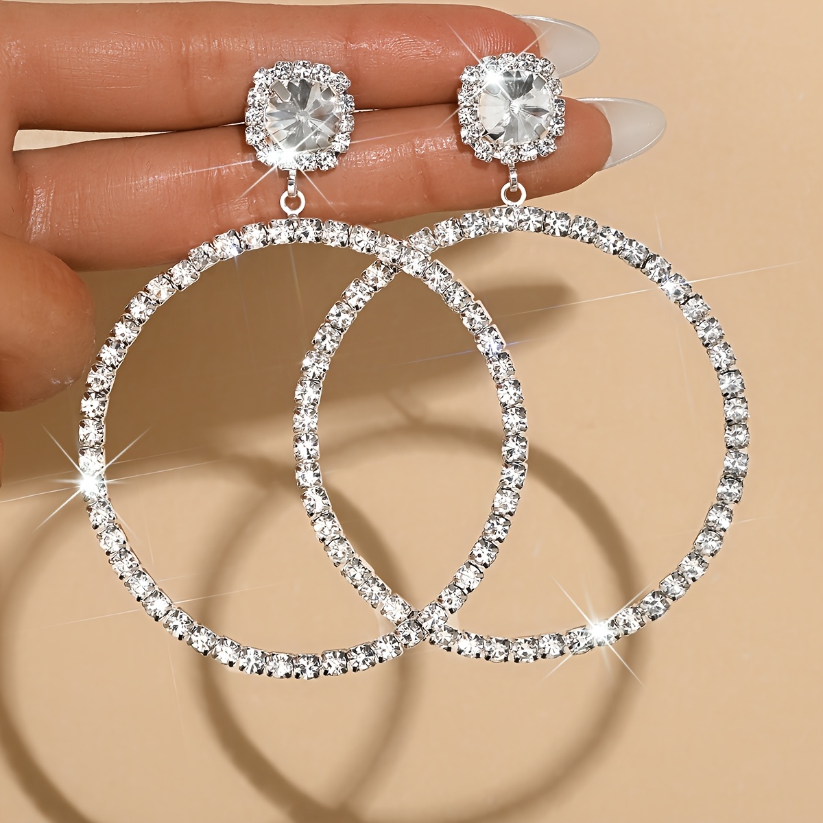 Image of Elegant And Fashionable Large Hoop Earrings, Light Luxury Rhinestone Hoop Earrings, Accessories For Daily Wear, Dates, And Banquets, Holiday Gifts
