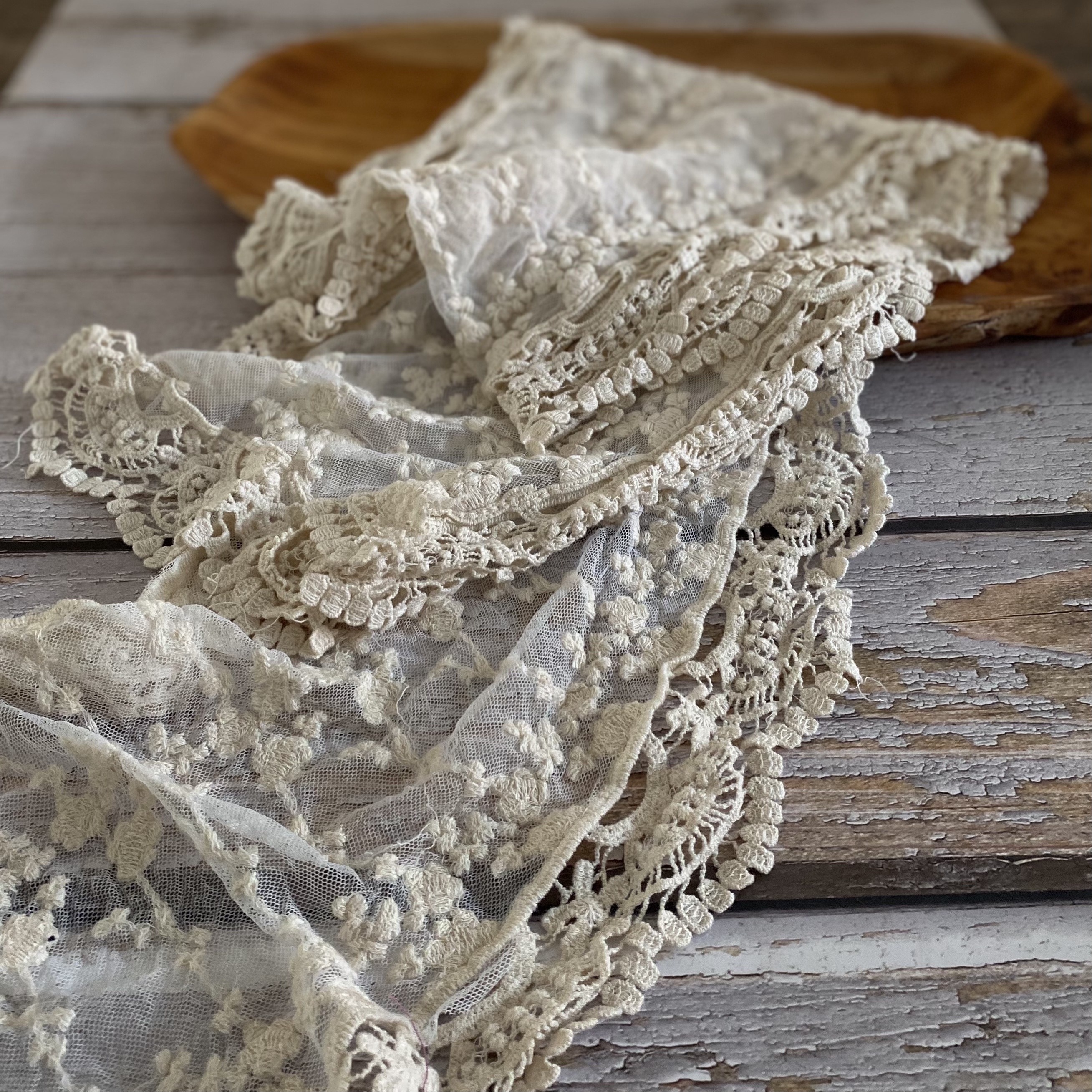 1pc Soft & Elegant Lace Photography Backdrop - Cute Hollow , -day Studio Prop Blanket For Pictures, Milestone Shoots, And Photography, Polyester Material, Photography Props