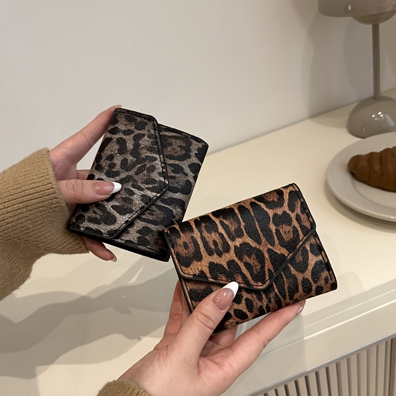 

Chic Leopard Print Women' - Compact & Lightweight, Waterproof Leather With Snap Closure, In Brown