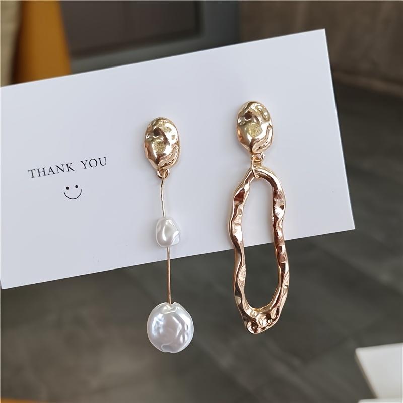 Asymmetrical Earrings, Geometric Pearls, Are Trendy And Unique, Making Them An Ideal Gift For Mother's Day