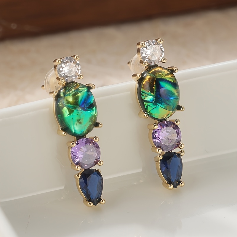 E-shop Vintage Kupfermaterial Hand-eingelegte Ohrringe in Weiß, Blau, Lila mit synthetischem Zirkonia. Mehrfarbige Ohrringe mit synthetischem Zirkonia