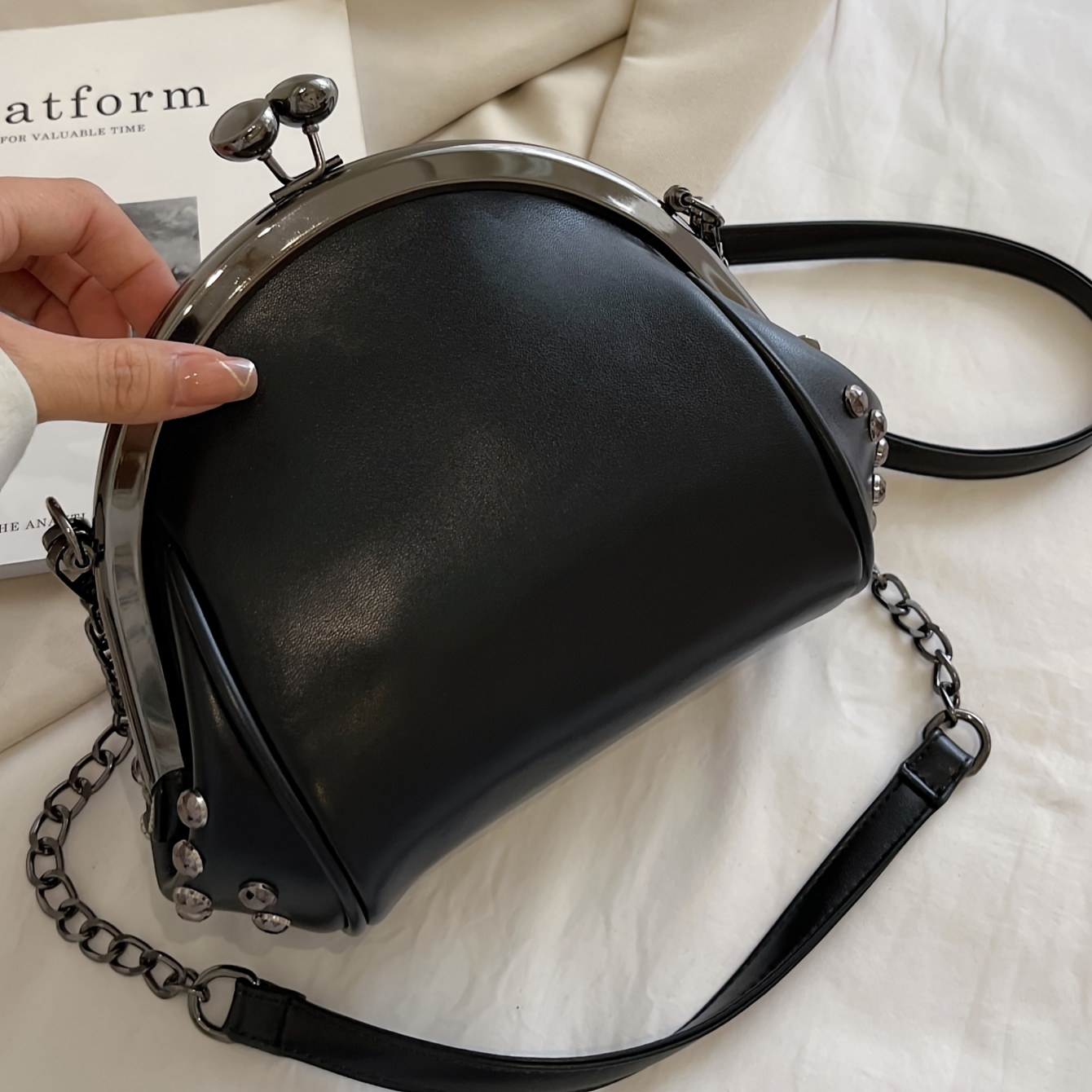 Classic Versatile Shoulder Bag with Rivet Tassel Design