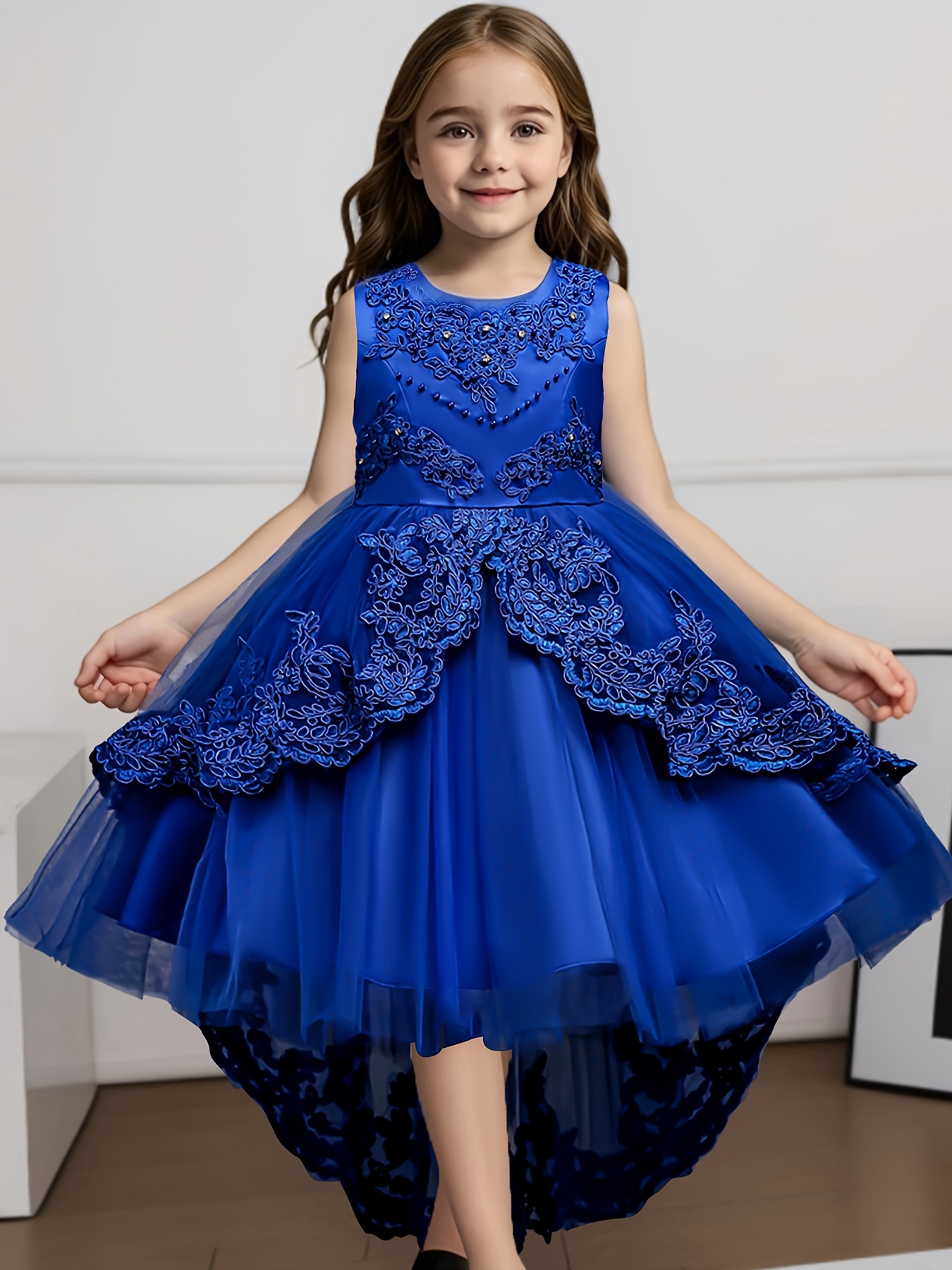 Hot Selling European and American Children's Formal Dress Princess Dress,  Girls' Sleeveless Round Neck Beaded Tulle Train Dress