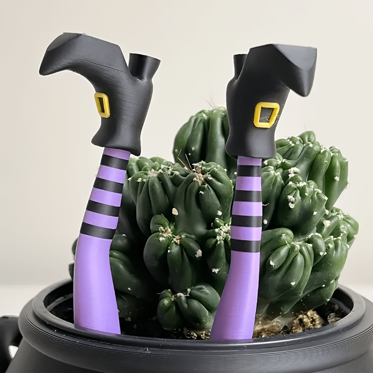 decoración de   con pierna de bruja [3d], valla     en 3d, material de plástico  , adecuada para patio con plantas y césped, decoración   de halloween