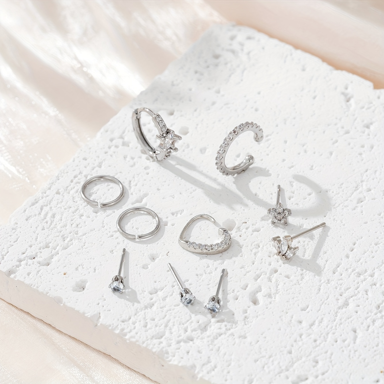 E-shop 10 Stück Damen Mode Ohrringe, Hip-Hop Kubische Synthetischer Zirkonia Stern- Blattanhänger Set, Musikfestival Schmuck Accessoires.Kpop Style