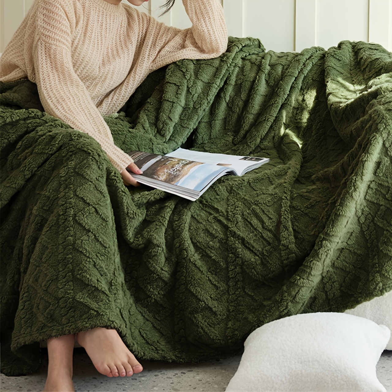 Image of Summer Lightweight Blanket Suitable For - Soft Lamb Air Conditioning, Large & Small Sizes, Cold Prevention Blankes, Machine Washable Cozy Blanket For & (light Beige)