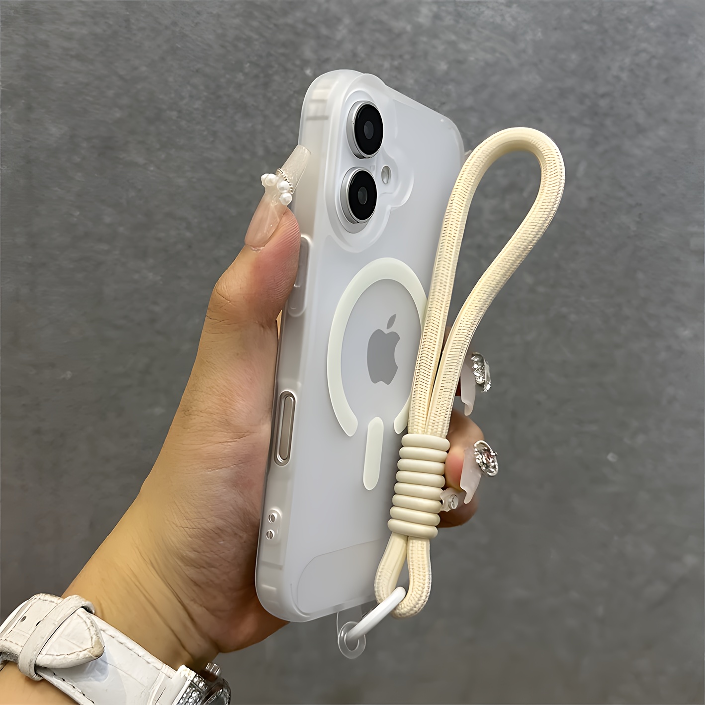 1pc mobile phone case High quality translucent frosted magnetic case for Apple mobile phone iPhone16/15/14/13/12/11