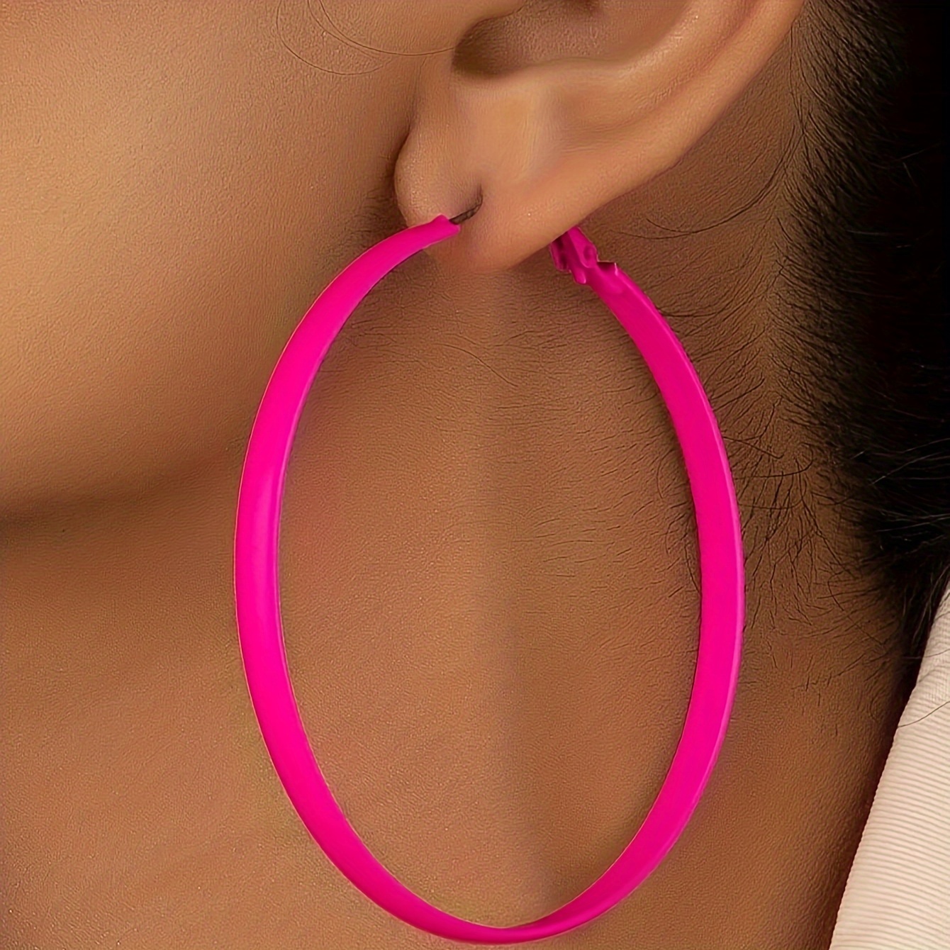 TEMU 1 Paire de Créoles larges rouge rose exagérées, , festives et de , de style européen et américain, , adaptées au port des femmes