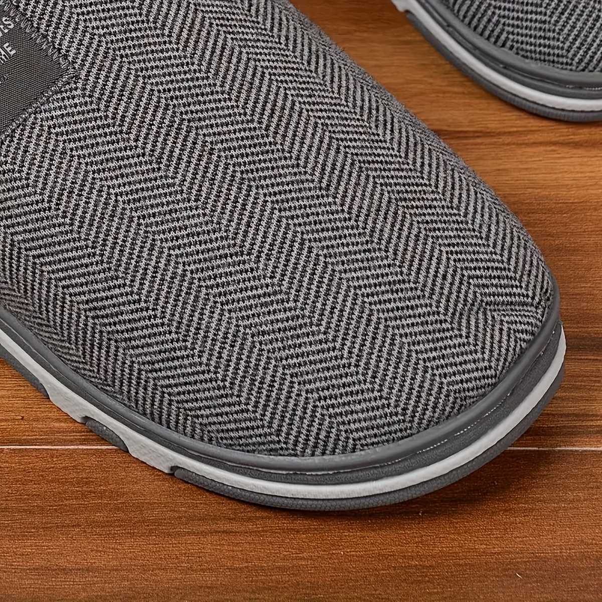 ASHALI Pantoufles d'hiver chaudes pour hommes et femmes - Confortables, élégantes et faciles à enfiler pour un usage intérieur