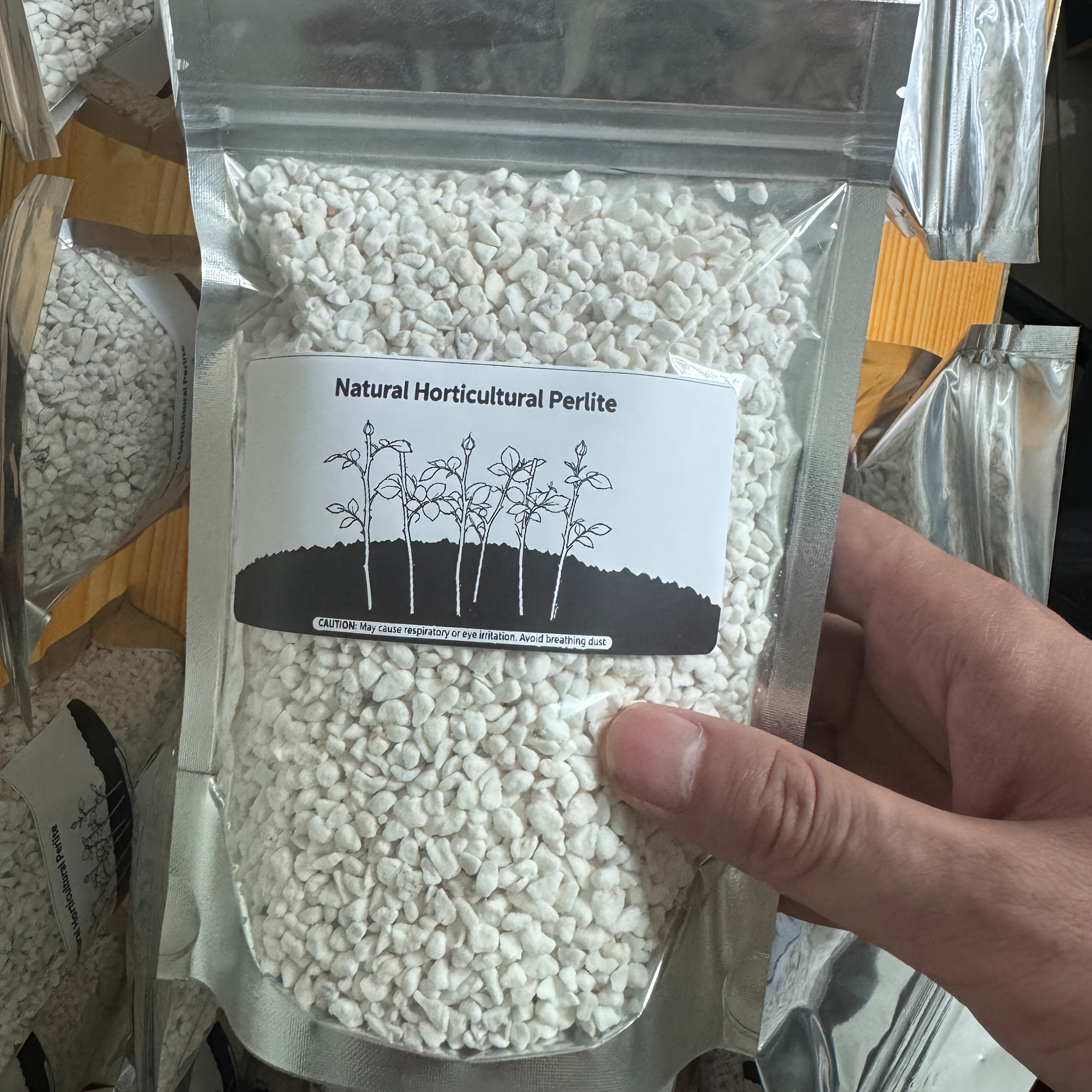 Image of Large-granule For Gardening And Flowers, Precise Particle Size Control 3-6mm, Suitable For Gardening , Meeting Indoor And Outdoor Landscape Needs. For Substrate Matching Of Home