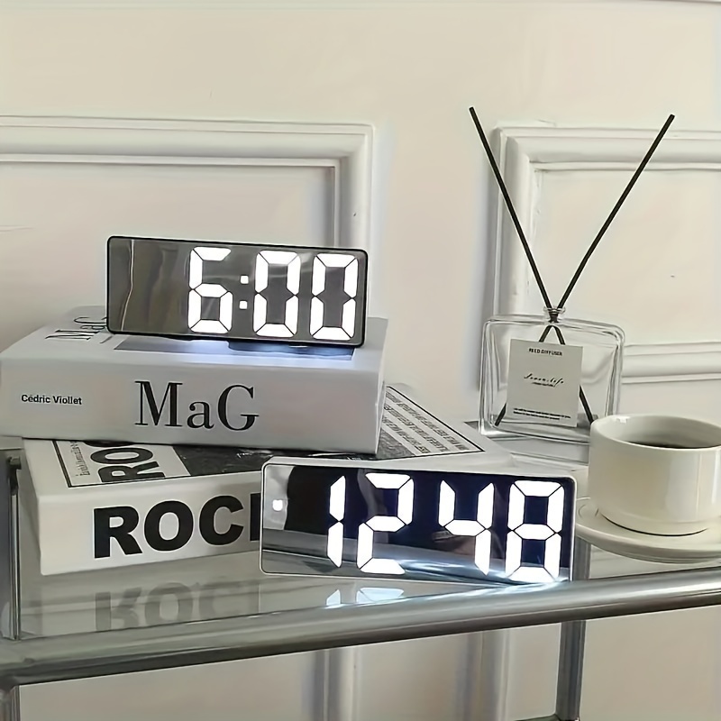 

1pc Usb-powered Digital Alarm Clock With Large Led Display, Modern Mirror Surface, Dual Brightness Level, Voice Control, No Battery, For Home Bedroom Decor