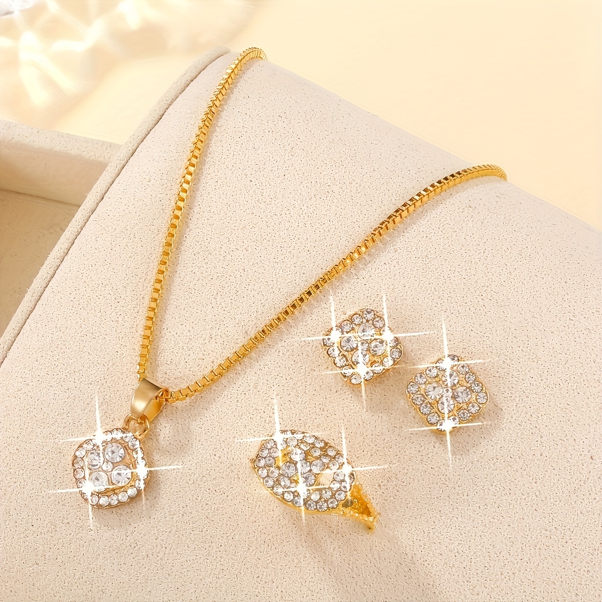 4pcss Women's Jewelry Set - Minimalist Style, Glass Inlay, Alloy Base, Suitable For Everyday Wear, 4pcs Set Is Perfect For Teacher's Day/back To School/graduation Season, Holiday Gift
