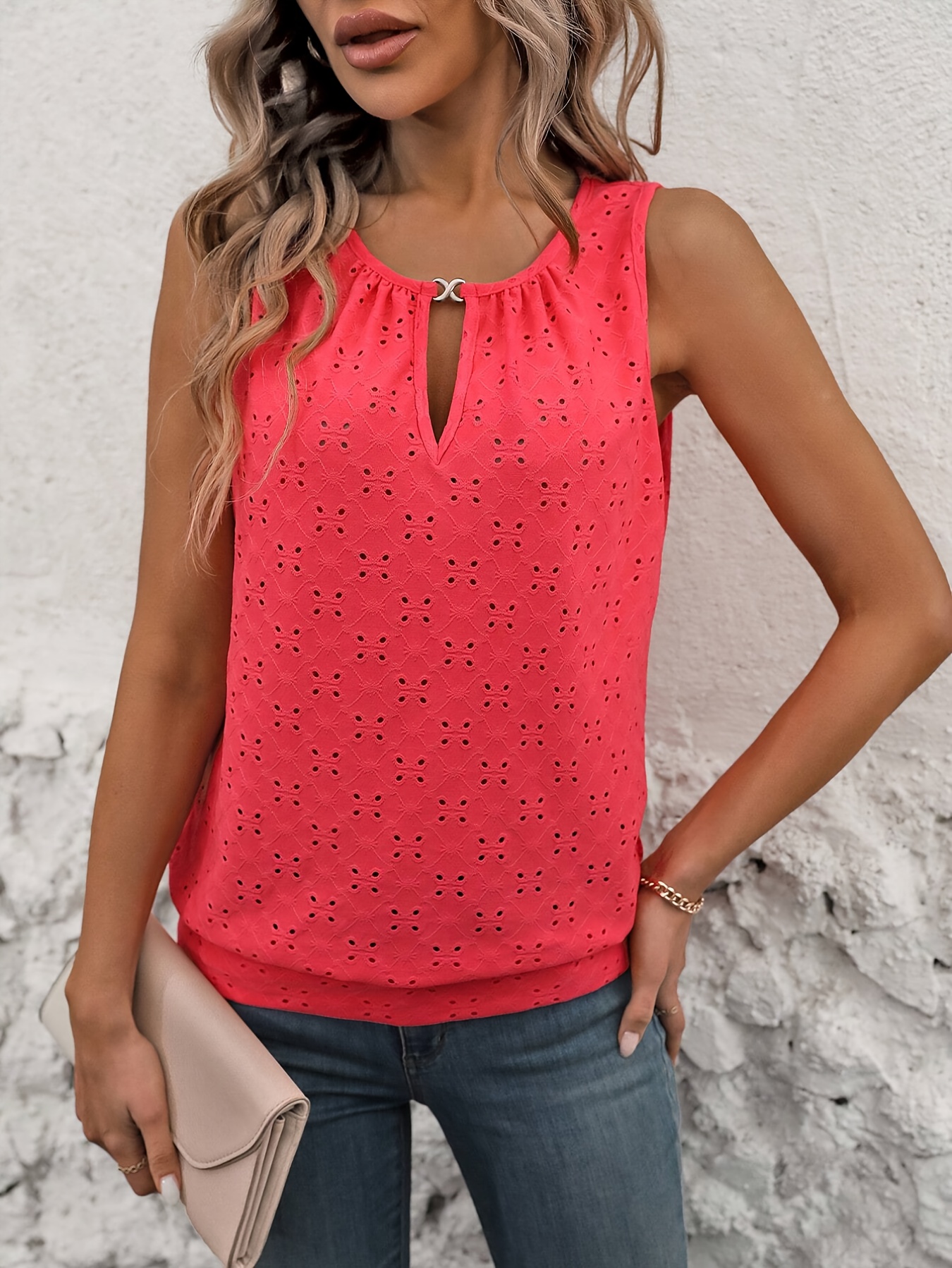 Women's Elegant Sleeveless Vest with Decorative Buttons - Semi-Sheer Round Neck Lightweight Top, Mint Green Medium Stretch Machine Washable for Spring/Summer Casual & Formal Wear, Sleeveless Vests, Spring Fashion, Butterfly Motif, Nontransparent Fabric