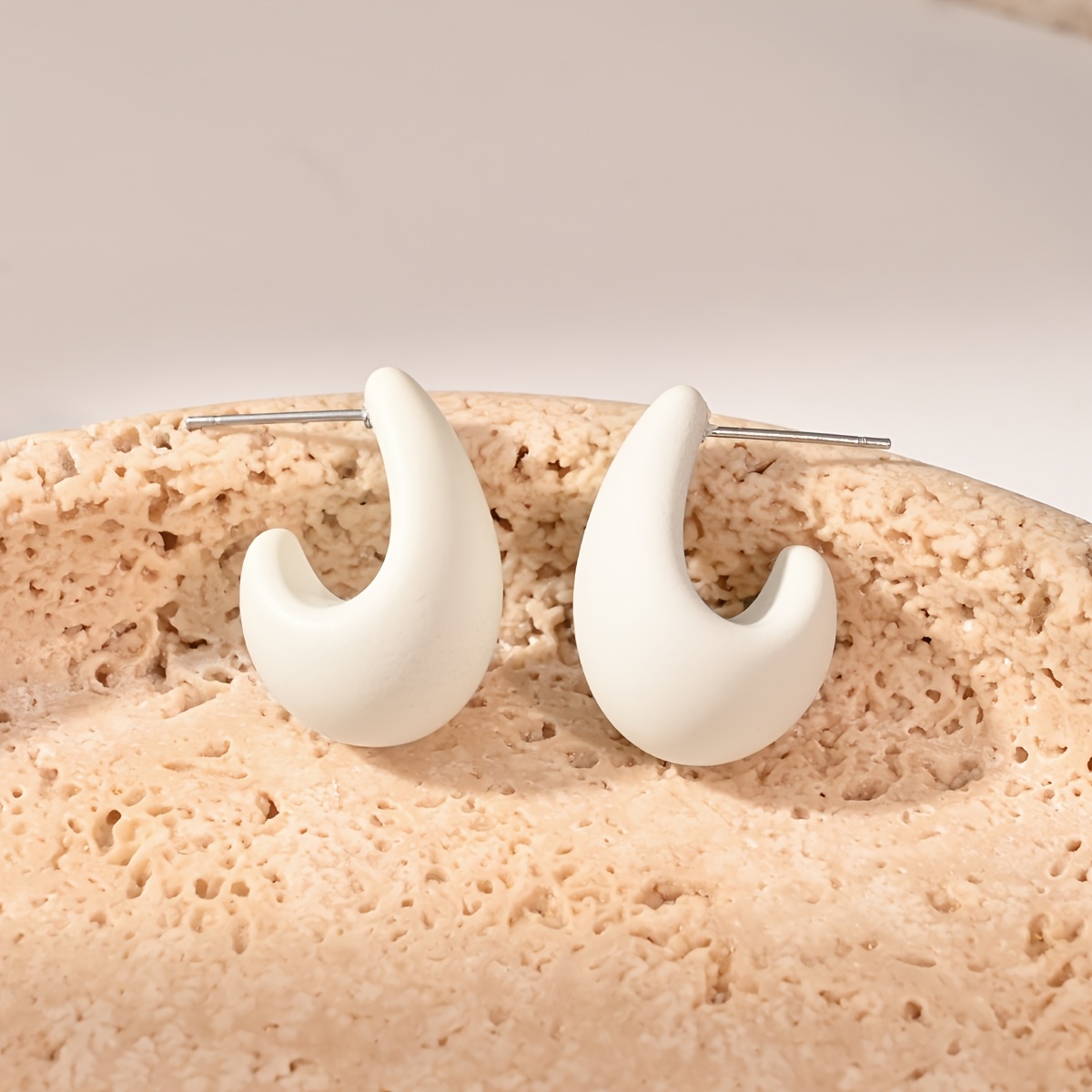 Stylish Teardrop Earrings for Daily Wear