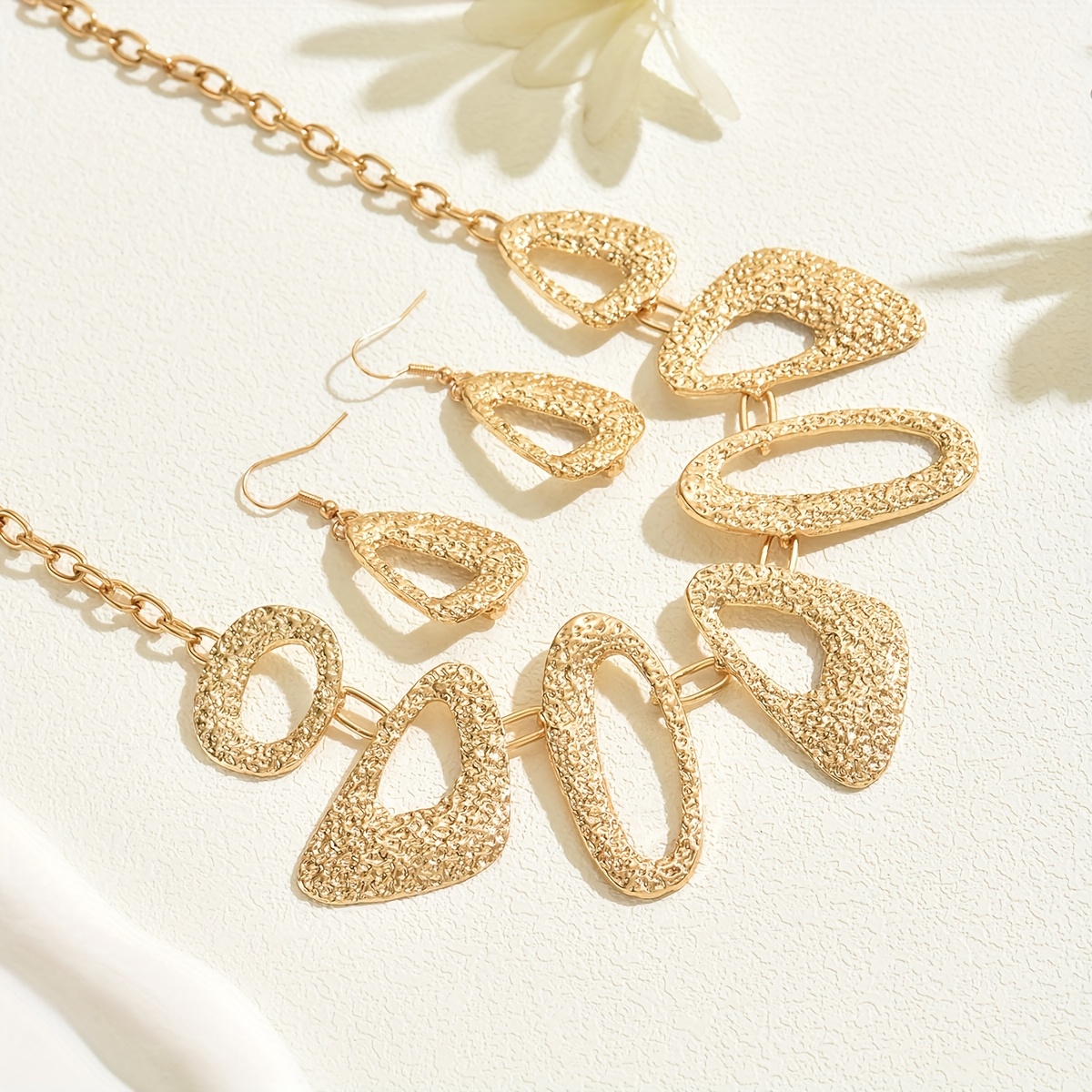 Geometric Hollow Pendant Necklace Earrings Set