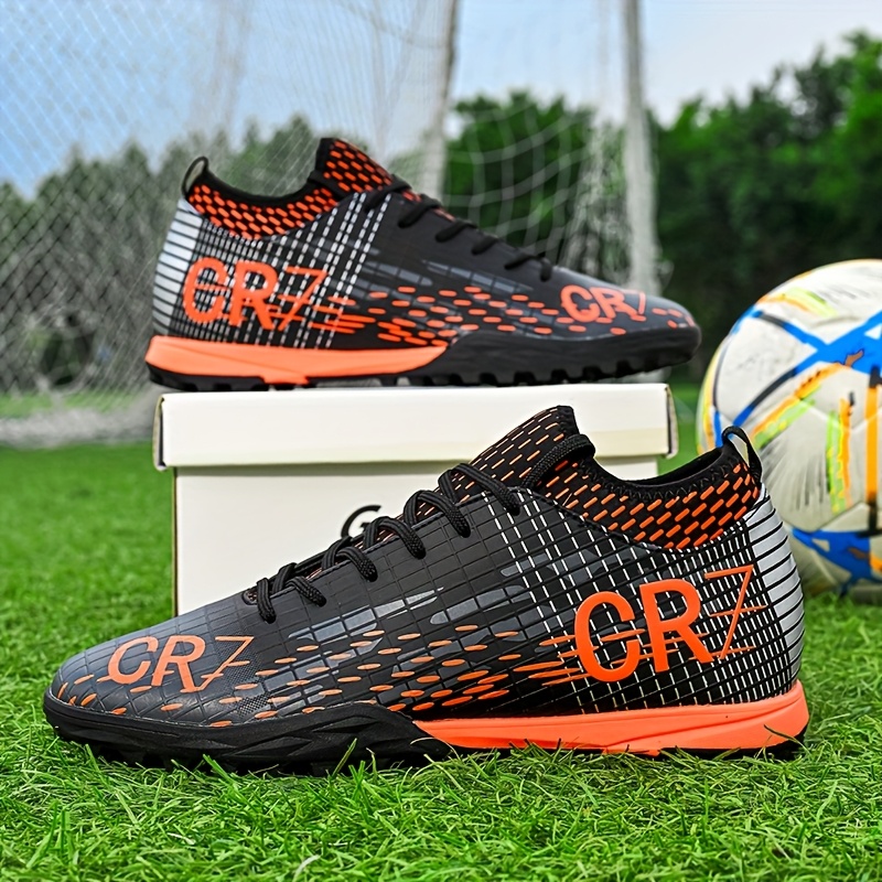 cr7 outdoor soccer shoes