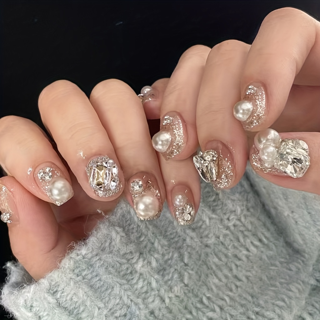 TEMU Faux Ongles Blancs Tendance Luxe Léger Style Tempérament 24pcs Pailleté Argenté Diamant Perle Poudre Dégradée Portables Ongles Complets Diamant