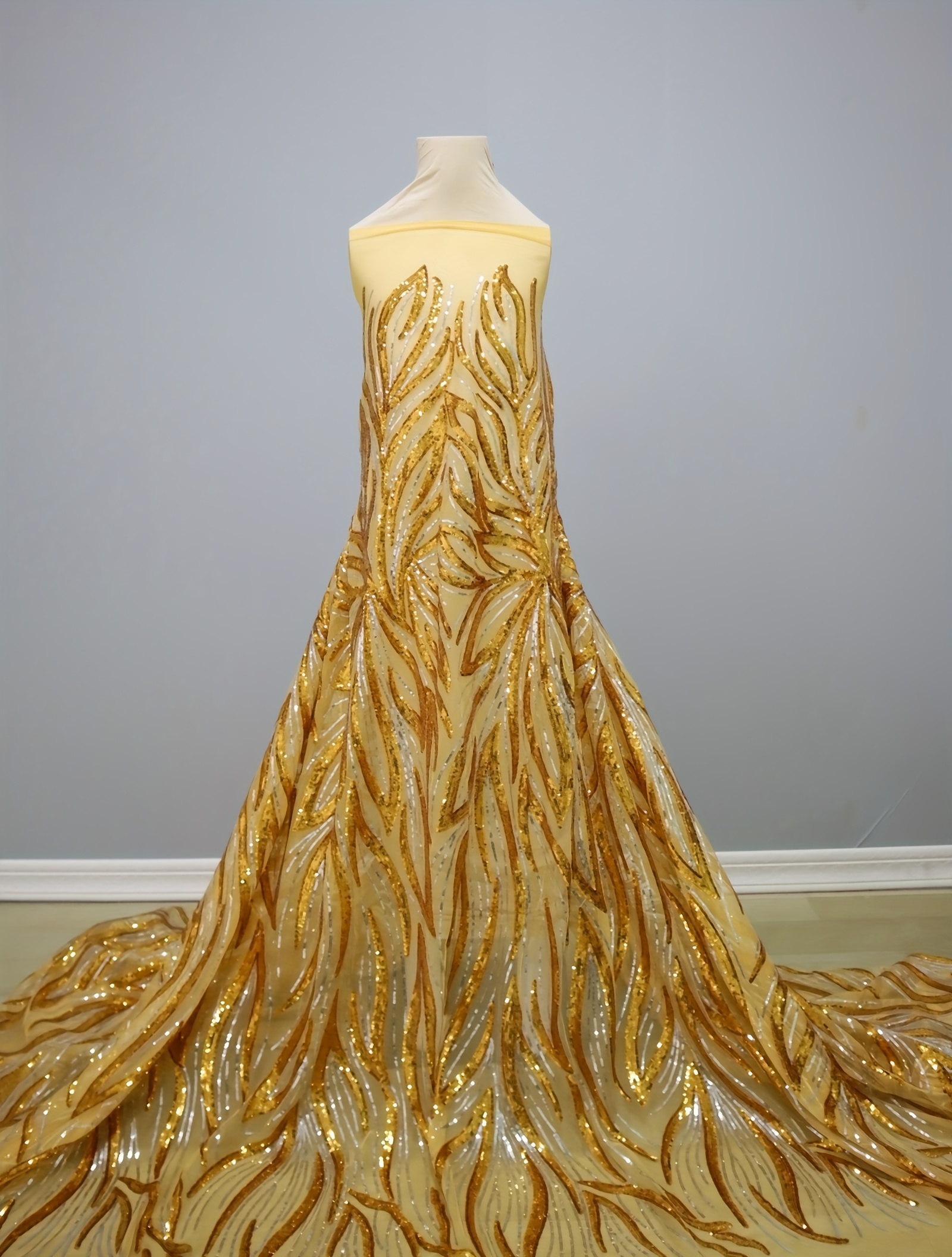 knee length dresses for ladies Yellow Geometry Pattern Lace Mermaid Prom Dress main image 0