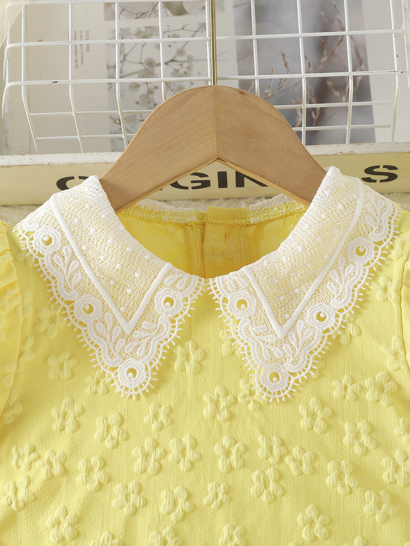 girls fashionable lace trim round neck flared short sleeve - Temu United  Arab Emirates