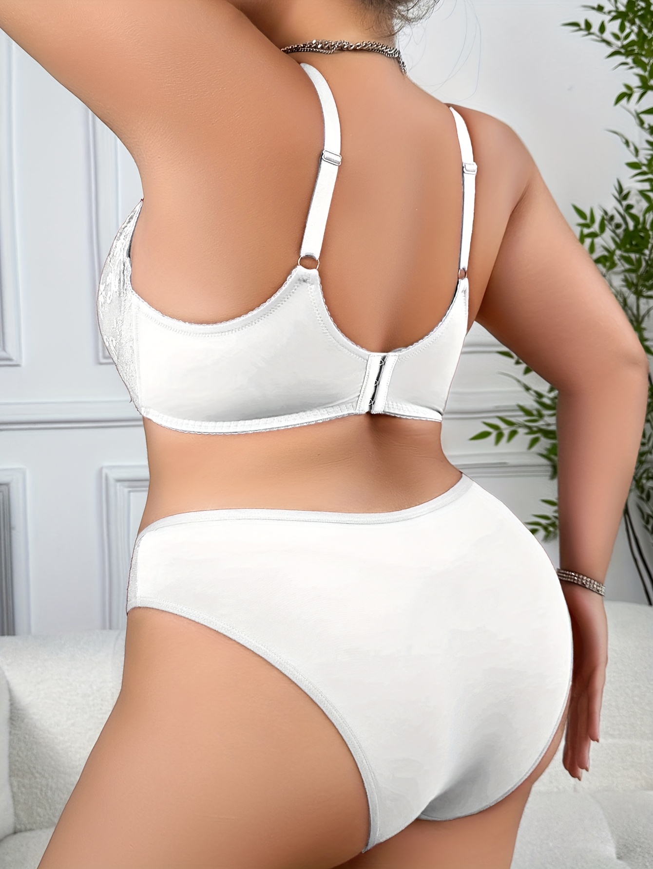 6-delig Dames Plus Size Sexy Lingerie Set, Bloemenborduurwerk Doorschijnende BH en Mesh Lage Taille Slipjes, Stalen Cirkel Lift Anti-Sag, Ademende en Comfortabele Kant BH Set met Verstelbare Bandjes en Strik Decoratie, Dagelijkse Lingerie en Slipjes